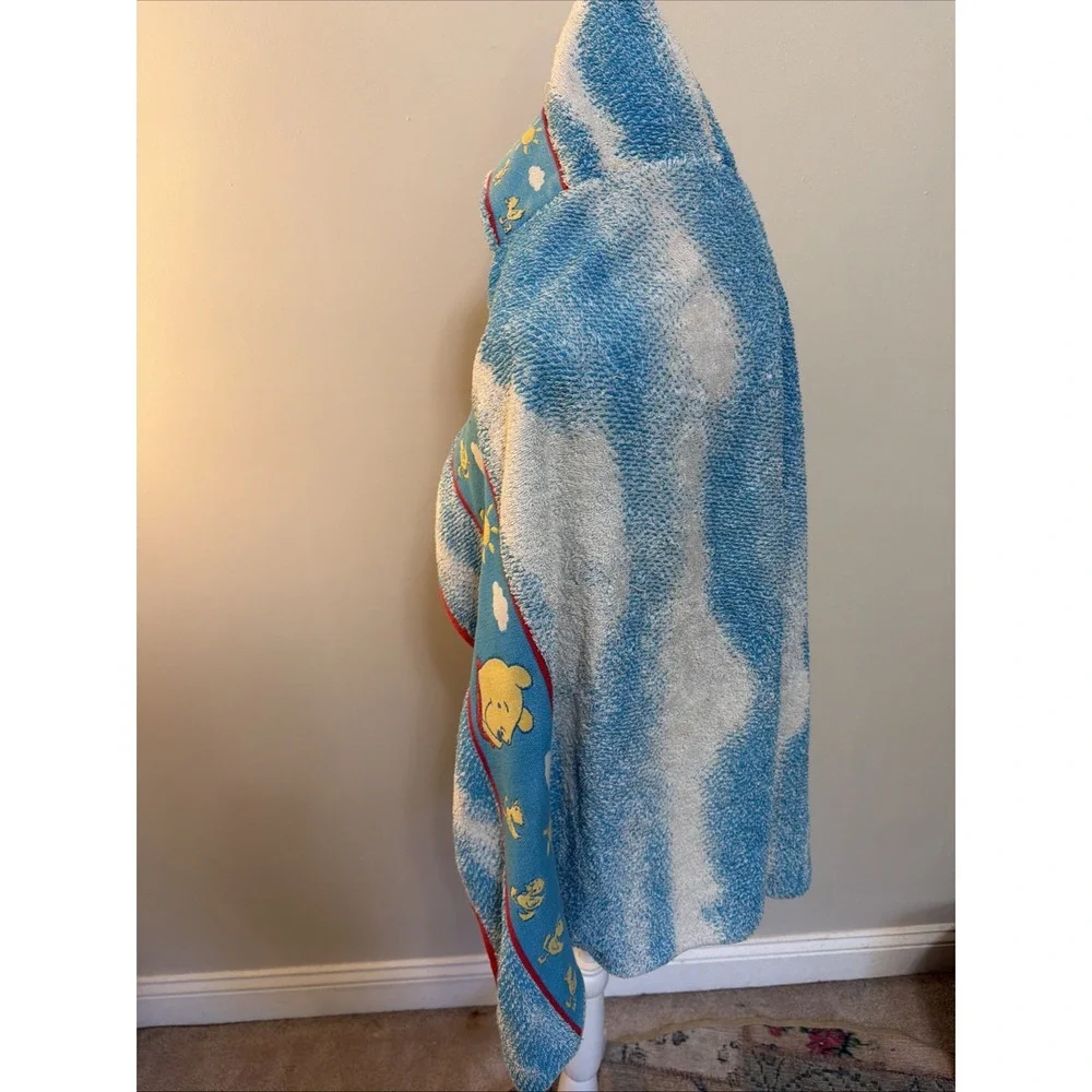 Vtg Winnie The Pooh 1990's Hooded Bath Towel